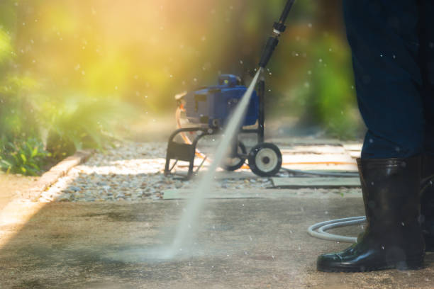 Spring Cleaning in Web, AL
